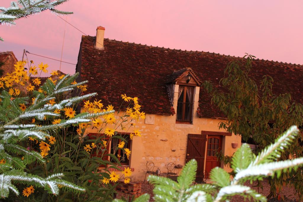 Gites A L'Ombre Des Chenes Châteauvieux 객실 사진