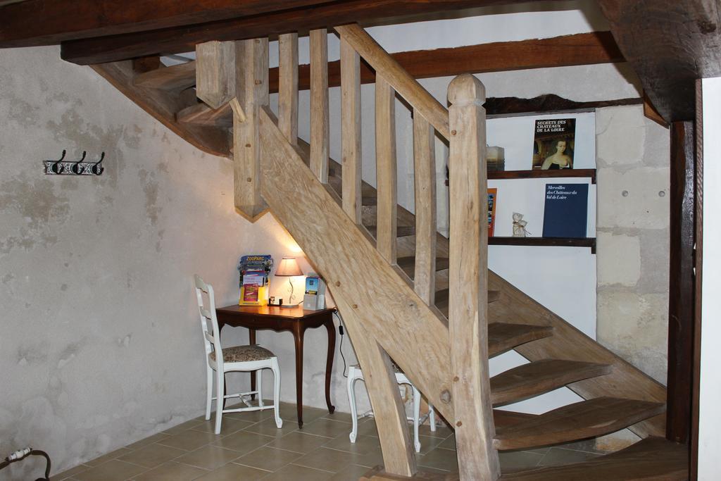 Gites A L'Ombre Des Chenes Châteauvieux 객실 사진